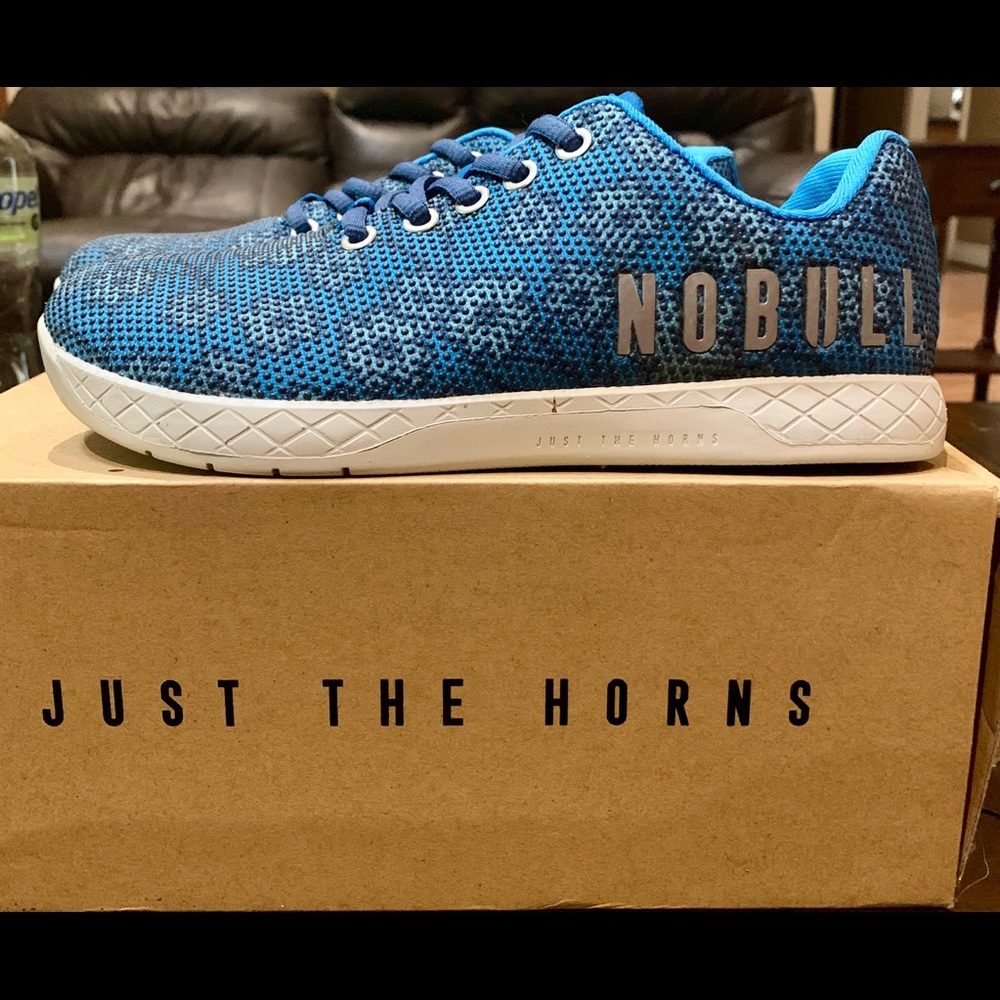 NOBULL WOMENS TRAINER BLUE DAISY